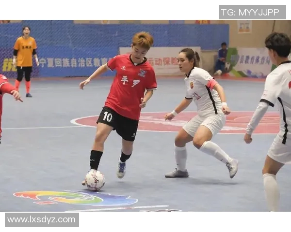 五人制足球明星的崛起与发展探索解析球员风采与赛场表现